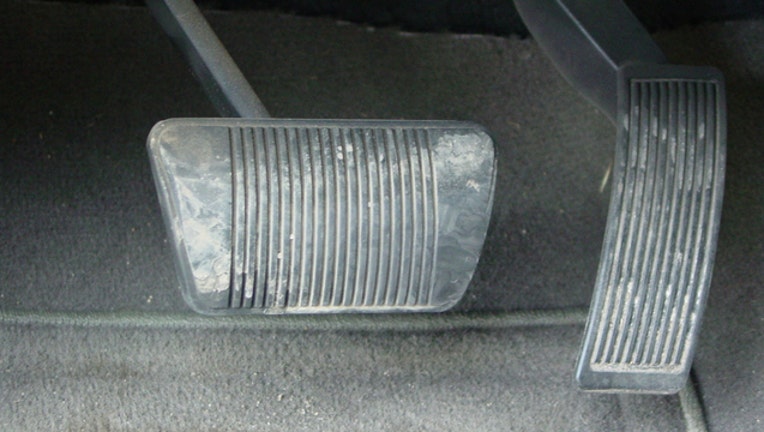 535db574-gas-pedal-accelerator_1486647291864.jpg