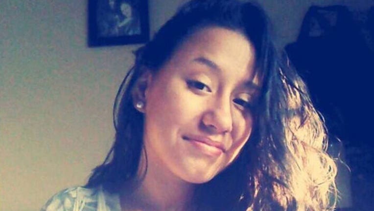 54a3280d-Destiny Garcia-402970