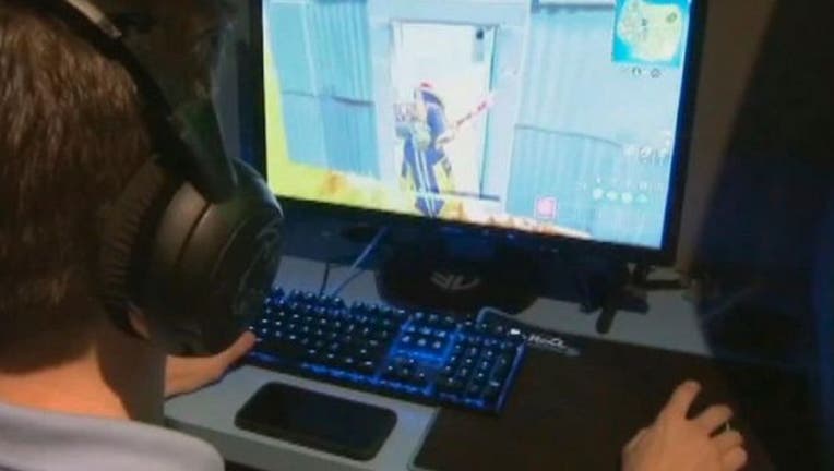 67e7c571-gaming fornite