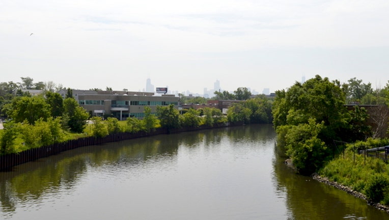 chicago-river-north-branch_1491058327838.jpg