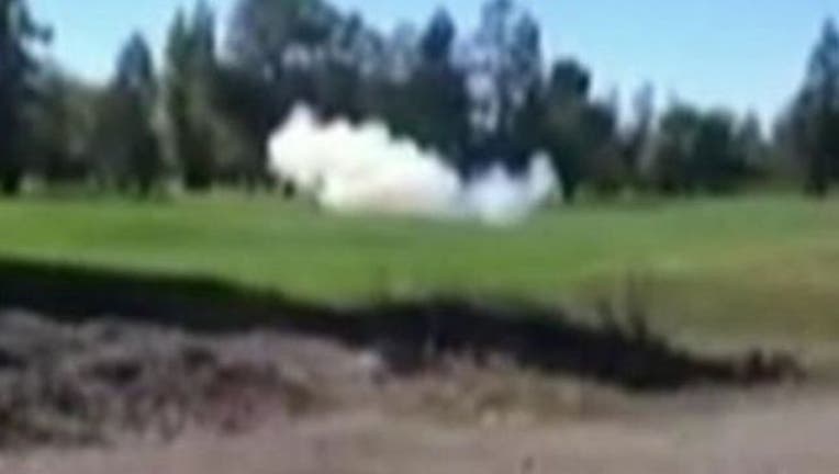 6954e0d2-golf-course-bomb_1444577792882.jpg
