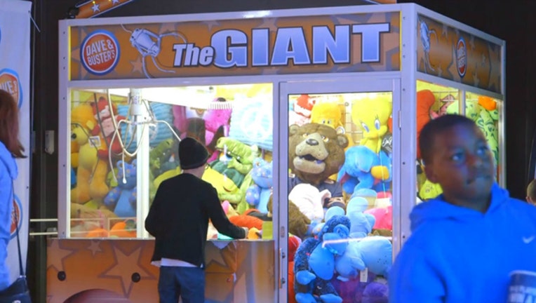 6fd2e020-staley-the-bear-claw-prank_1463066024217.JPG