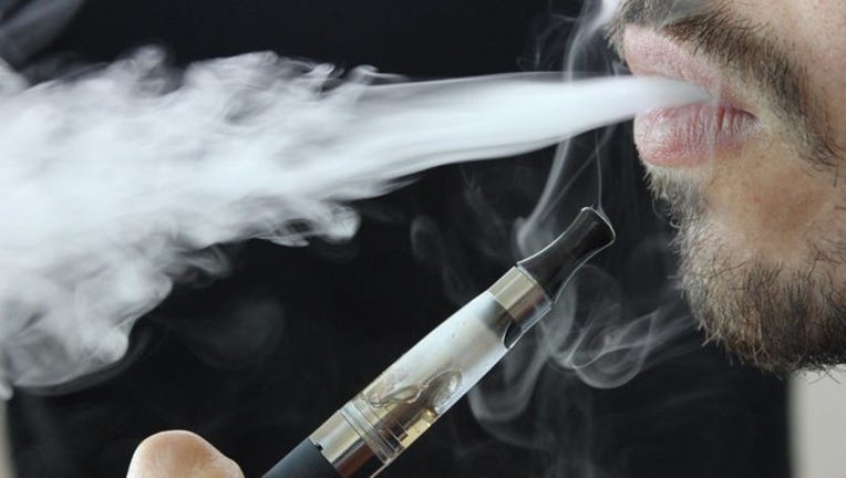 Teens using e cigarettes for dripping liquid nicotine