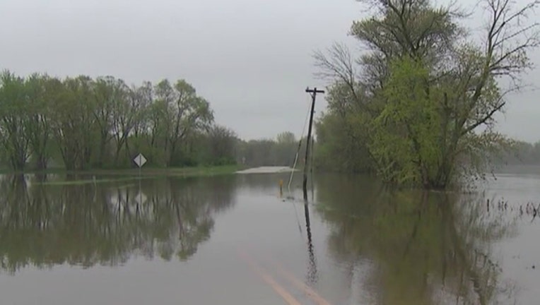 75a73548-flooding_1556853126580.jpg