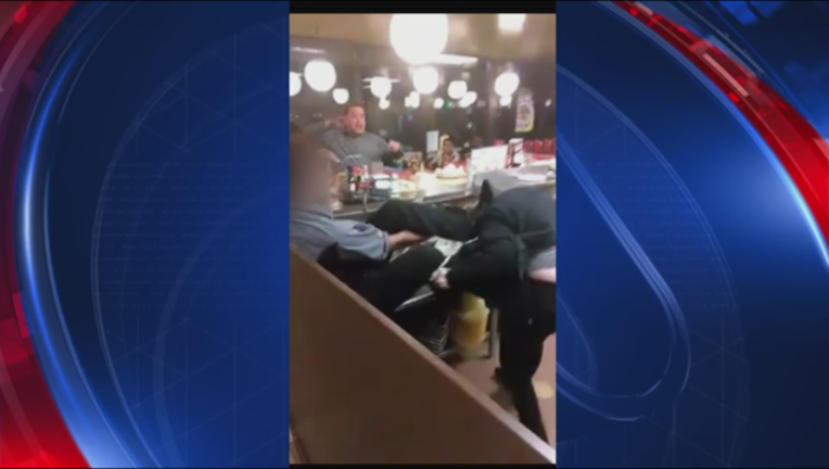 Fight at waffle house_1490190022918-404959.PNG