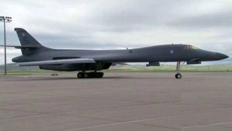 7b3db66b-b-1-bomber-plane_1463242741319.jpg