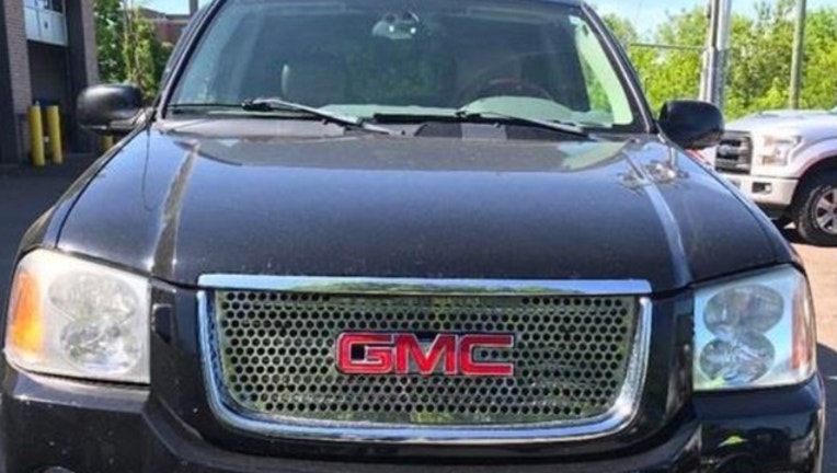 7f9370bf-gmc-envoy_1562348224559.jpg