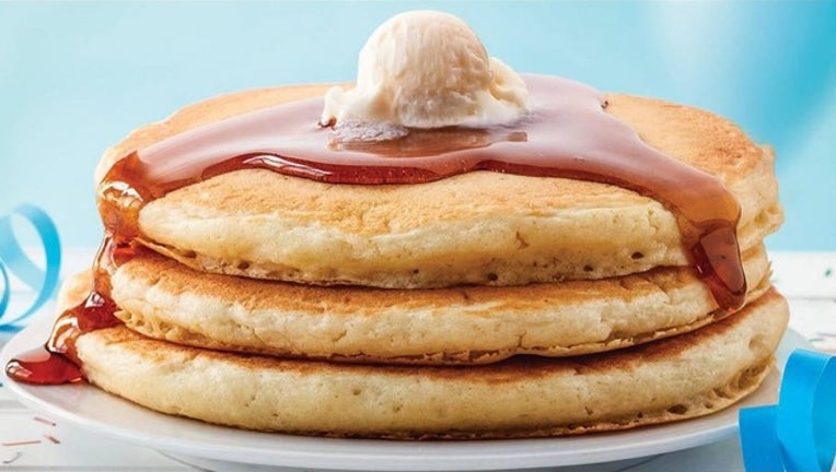 8ac10c42-pancakes 2_1558452919226.png-402429.jpg
