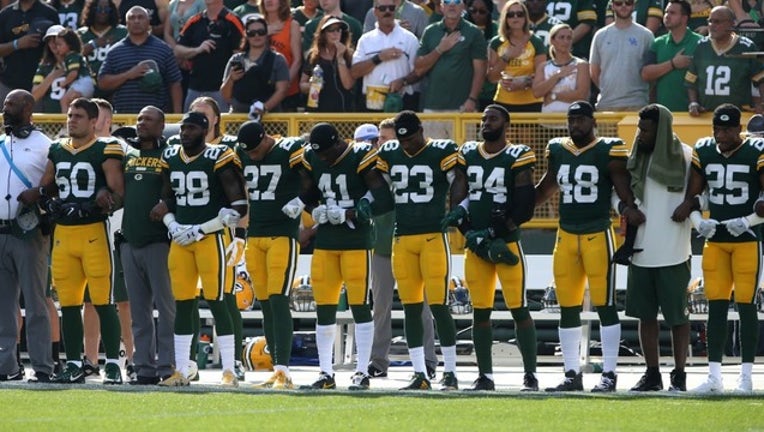 Packers Ask Fans To Lock Arms During Anthem Before Bears Game | FOX 32 ...