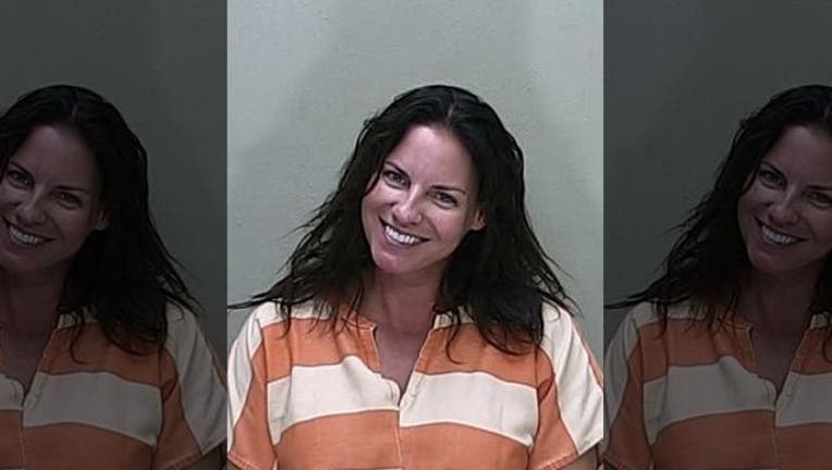 Woman Smiles In Mugshot After Dui Crash That Killed Mother Officials Say