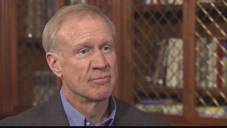 FOX_32_Sunday__1_on_1_with_Rauner_0_20160116020003