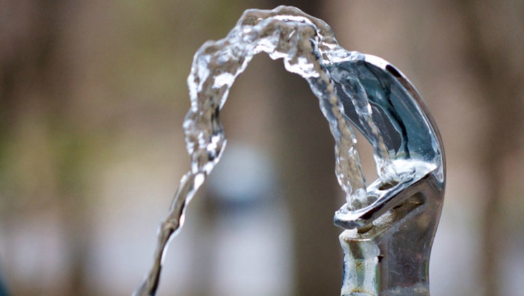 970ed590-water fountain_1526332531295.jpg.jpg