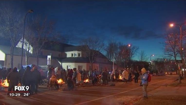 98263bce-minneapolis-protest_1448366339359.JPG