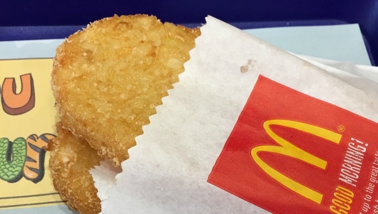 98764179-mcdonalds-hash-browns_1511216991254.jpg