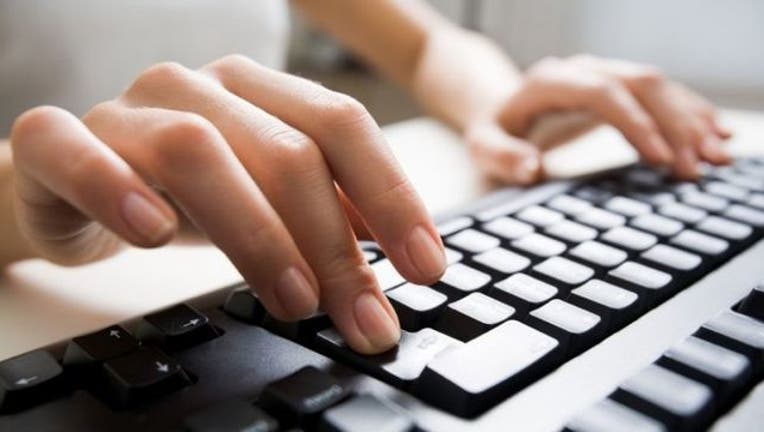 typing keyboard.jpg