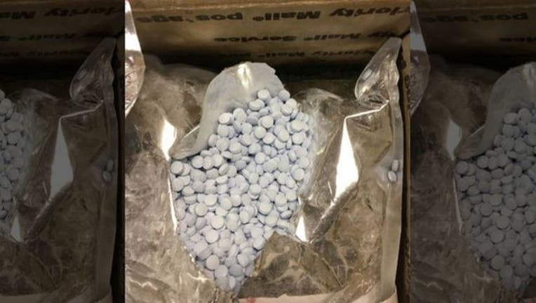 9e1306f0-oxycodone-pills-mail.jpg