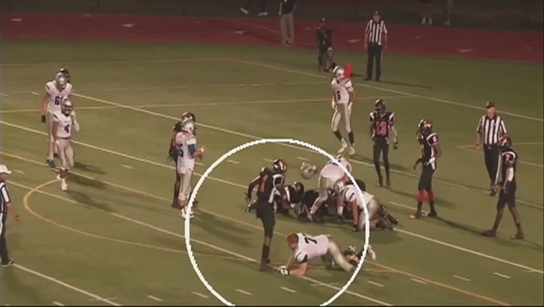 a90d984b-Vicious Football Play-402970