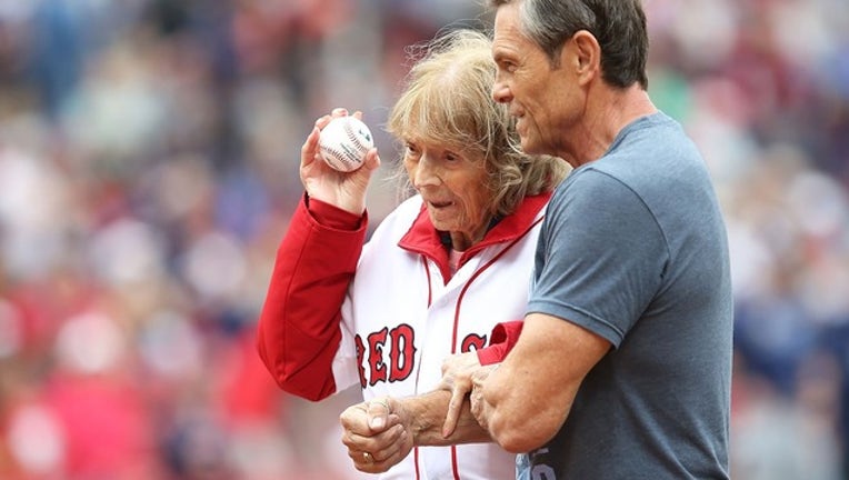 ad2975b1-GETTY_julia ruth stevens_031019_1552239481009.png-402429.jpg