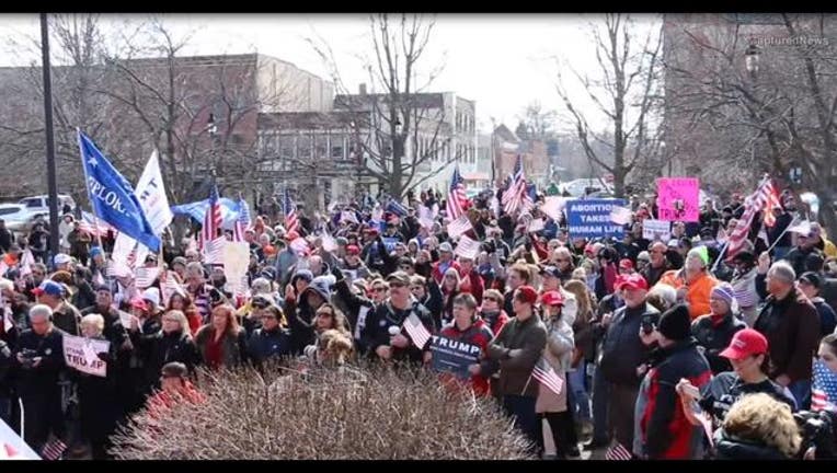 Pro Trump rally in Woodstock, Illinois - Image courtesy Captured News