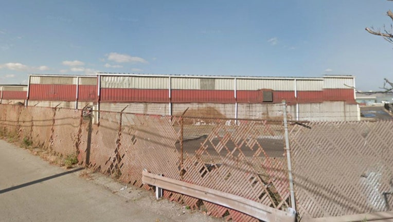 b2ca6caf-sh-bell-southeast-side-company_1502190978201.jpg