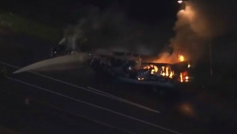 b81e9bdc-semi-tanker-fire-portage-hazmat-indiana_1506598876184.jpg