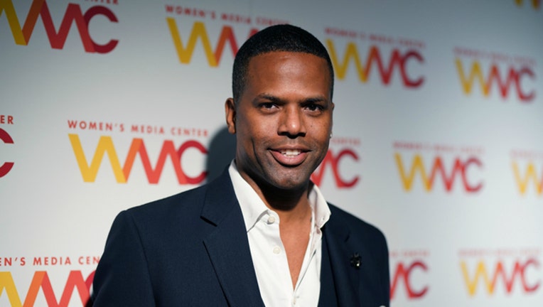 b876f034-GETTY Extra host AJ Calloway