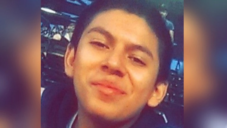 bf369e0d-Ulises-Avelar_1490374629668.jpg