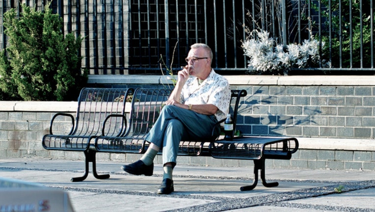 c10a5437-old-man-smoking_1481213202623.jpg