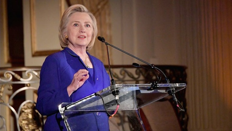 c1ceefc7-GETTY_hilary clinton_103018_1540898708305.png-402429.jpg