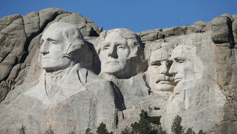 GETTY_mount rushmore_1503013611342.jpg