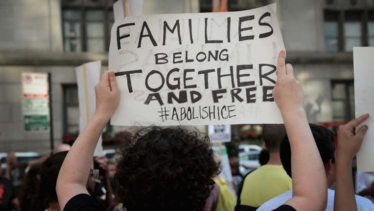 c6afaa48-775210919SO00009_Activists__1543431074500-408200