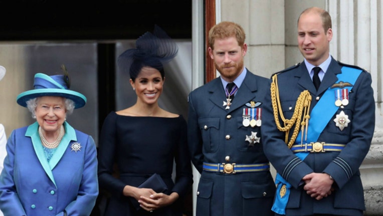 GETTY royal family queen elizabeth_1539118652868.jpg.jpg