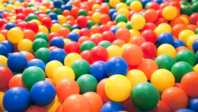 ceb75742-ball-pit_1474979002397.jpg