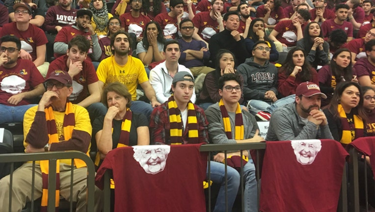 d24e1dcc-Loyola Sad Fans