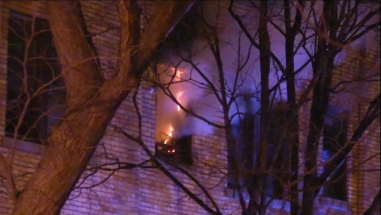 daae1636-lake-view-apartment-fire_1457439150012.jpg