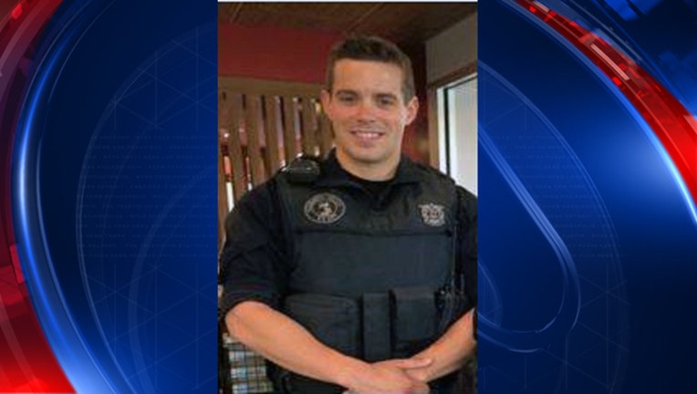 dae11a0a-massofficer_1523582352824-404959.jpg
