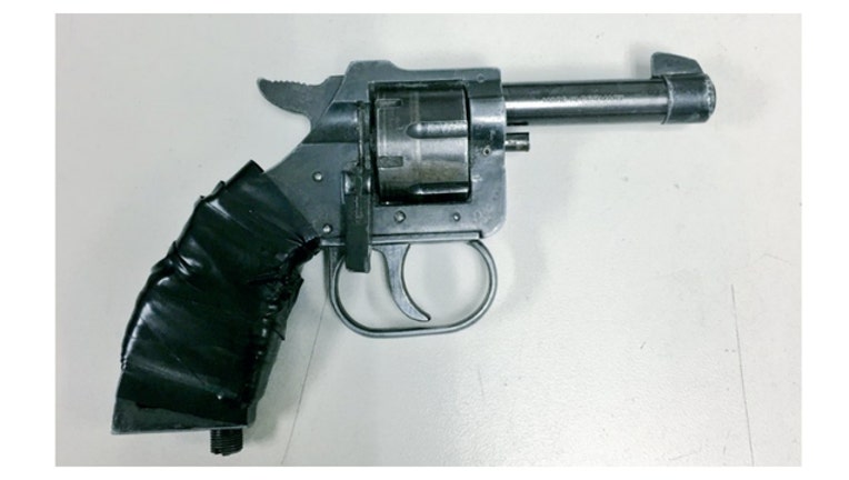 e60fa689-12-year-old-gun_1499865423220.jpg