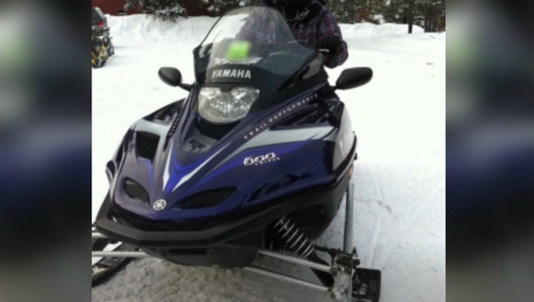 eb1b473c-snowmobile_1483043878219.jpg