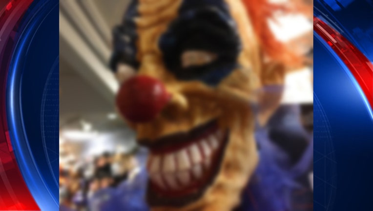 ef5237bf-creepyclown1_1475686710710-401720.jpg