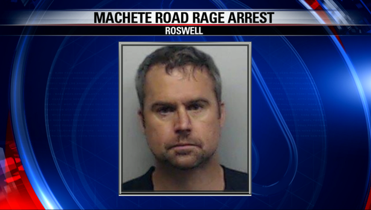 machete road road arrest 5_1.mpg_22.06.55.13_1444964059603-404959.png