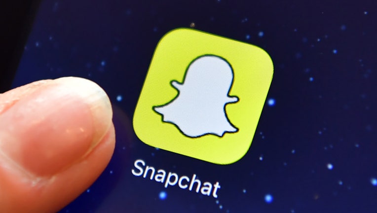 Snapchat Ad Logo (GETTY)-408200