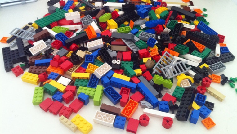 f3cfe9cd-legos_1526057013770.jpg