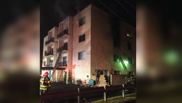 fb49ba68-aurora-apartment-fire_1487851657377.jpg