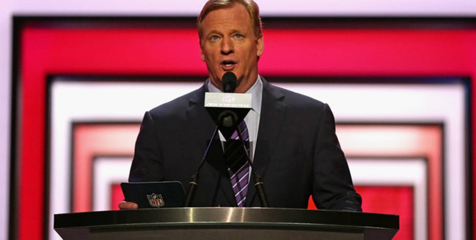 FOX Sports 2025 NFL mock draft 2.0: Shedeur falls to Raiders, Bears get choice of OL