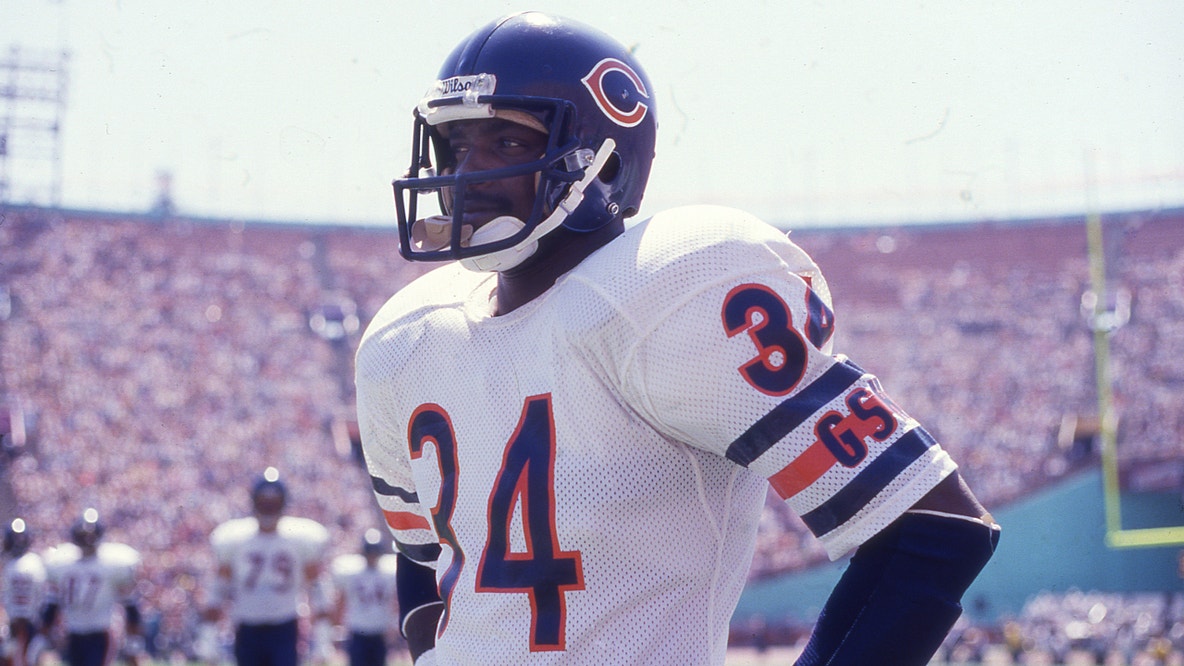 Walter Payton memorabilia theft: Indiana man who managed storage facility sentenced