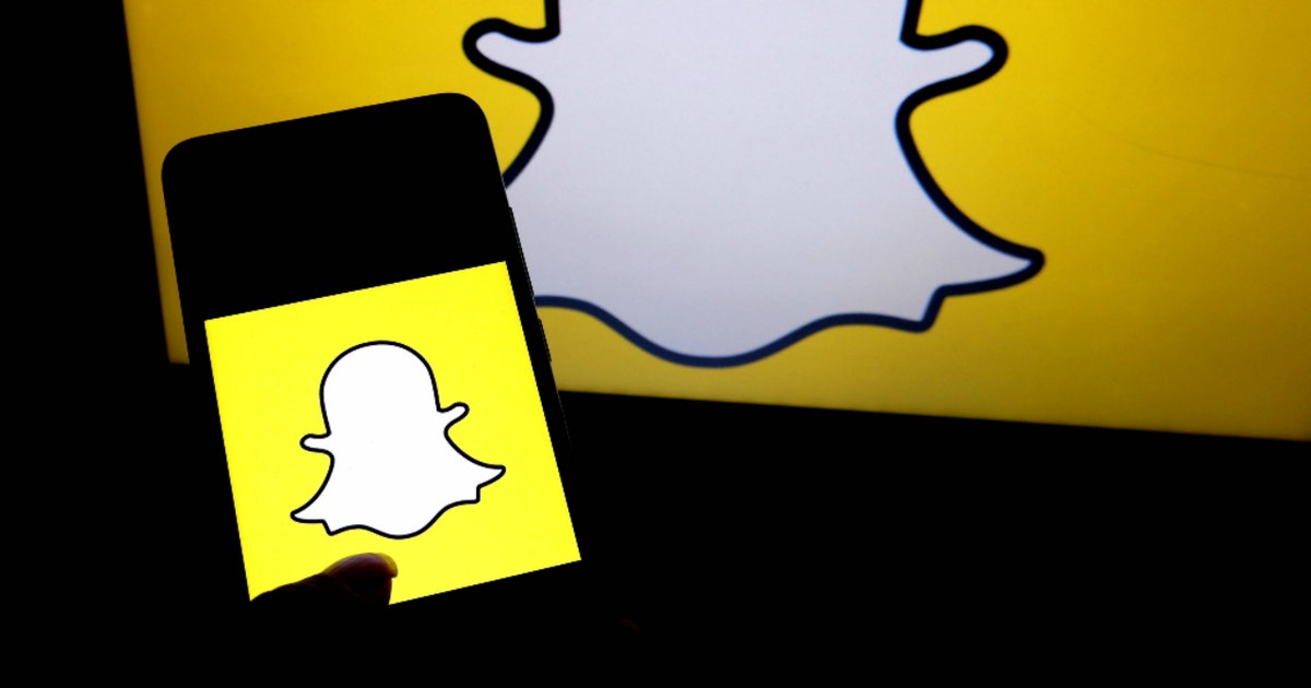 Illinois man accused of hacking Snapchat for nude photos Illinois man accused of hacking Snapchat for nude photos