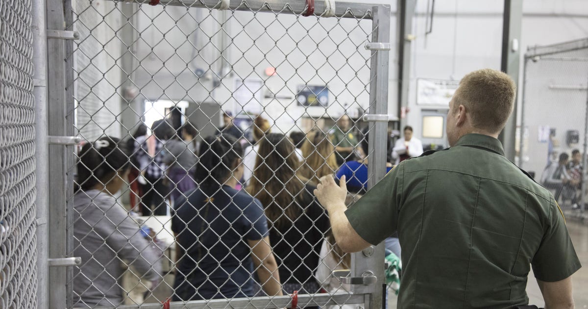 680 people arrested at food plant in largest ICE raid in decade | FOX ...