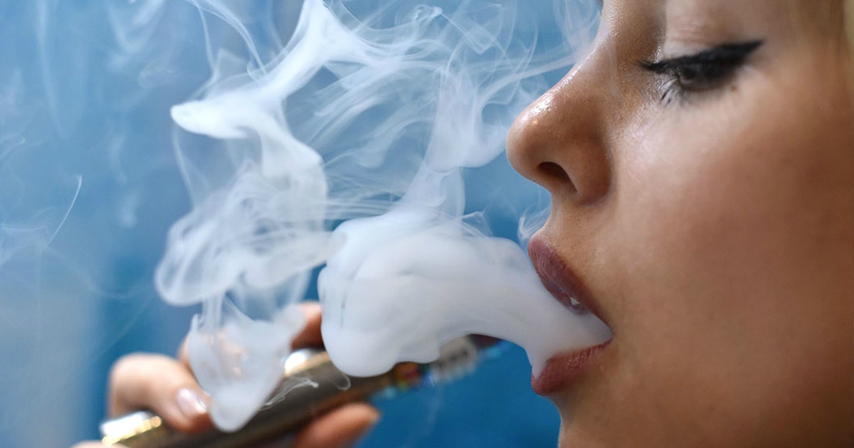 Ban on vaping could lead to 'public health disaster' say some experts | FOX 32 Chicago Ban on vaping could lead to 'public health disaster' say some experts | FOX 32 Chicago