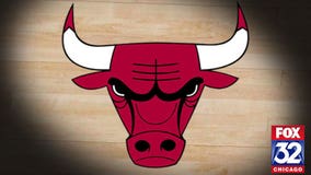 Chicago Bulls race to big lead in opening minutes, rout Hawks 113-93