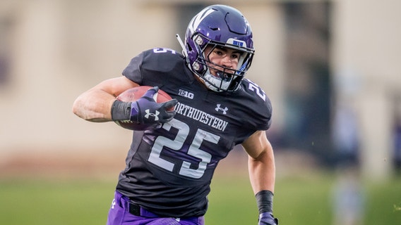 Fantastic finishes make Wildcats, Huskers improbable rivals